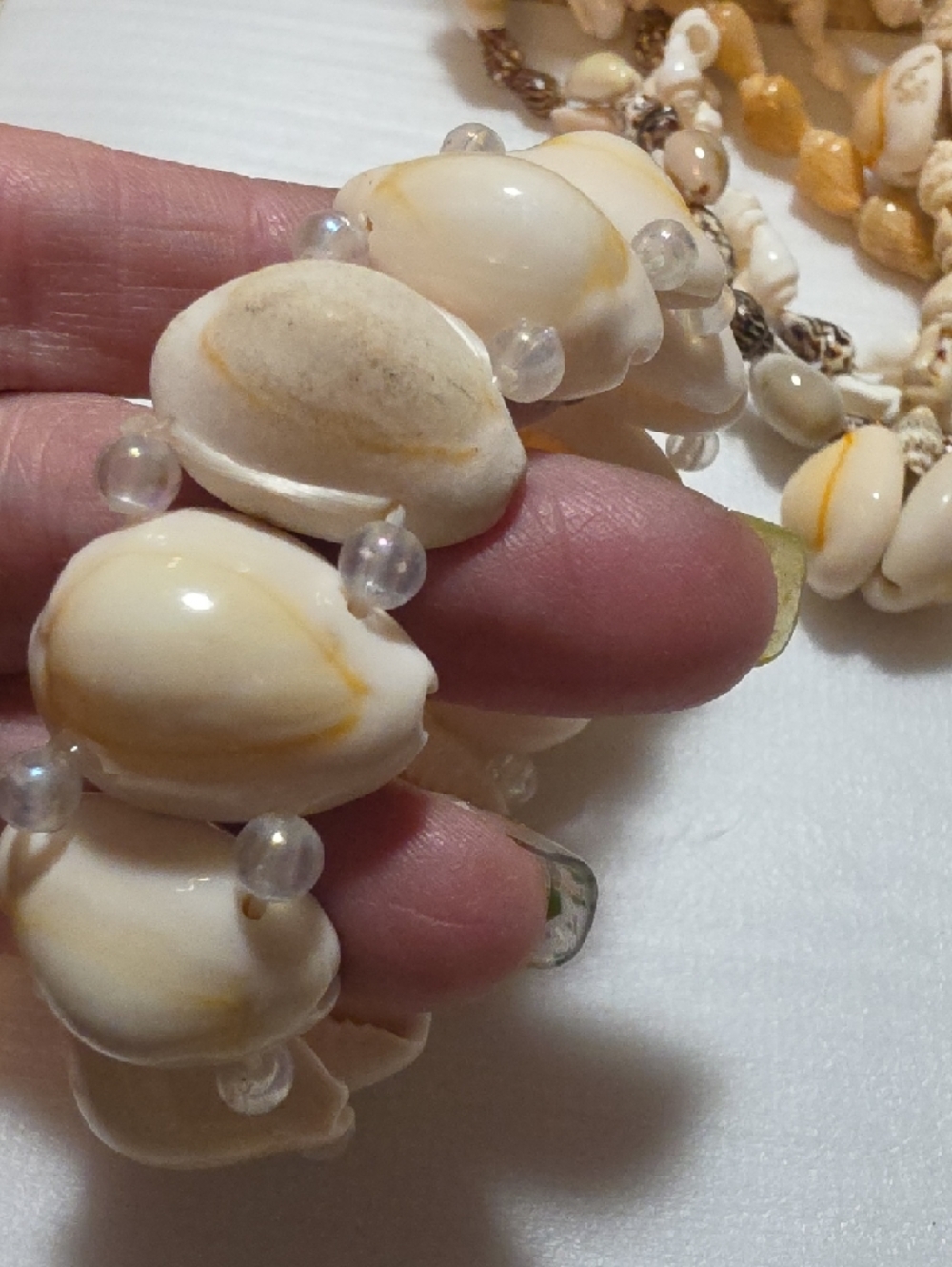 Bundle Of Shell Necklaces - Picture 2 of 3